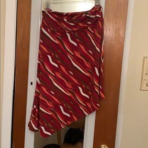 BCBG sexy abstract skirt